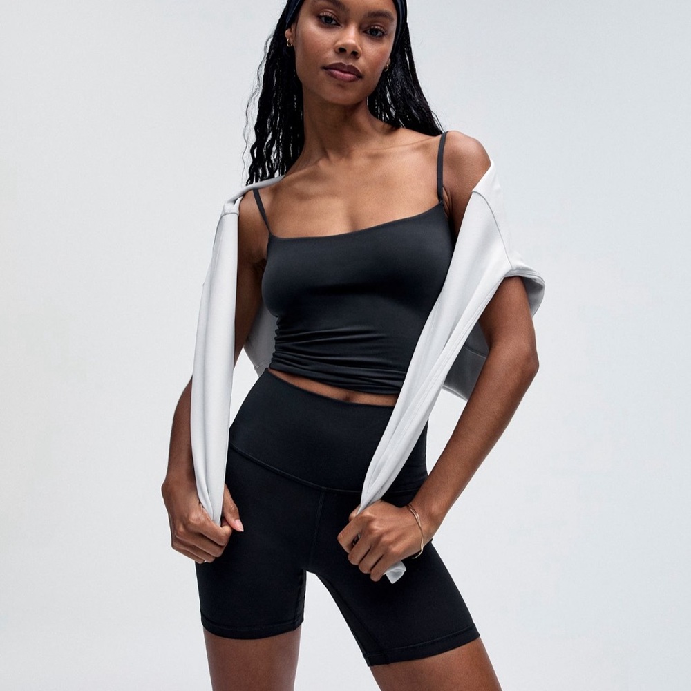 BNWOT lululemon align short 6”